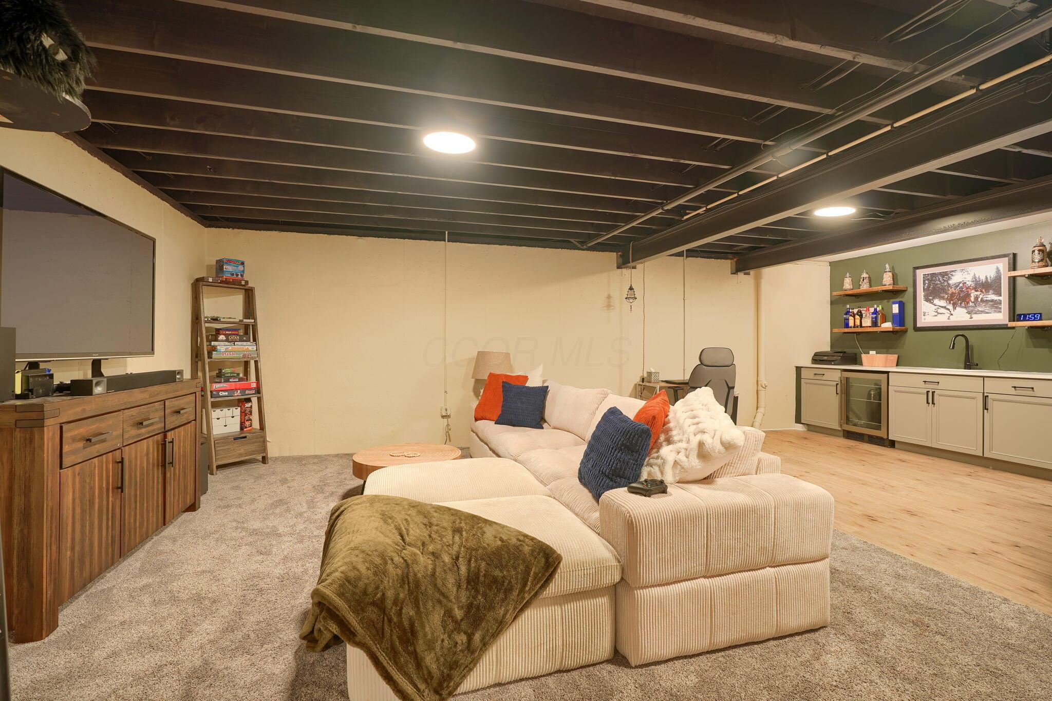 1856 Meadowsweet Drive, Lebanon, Ohio image 8