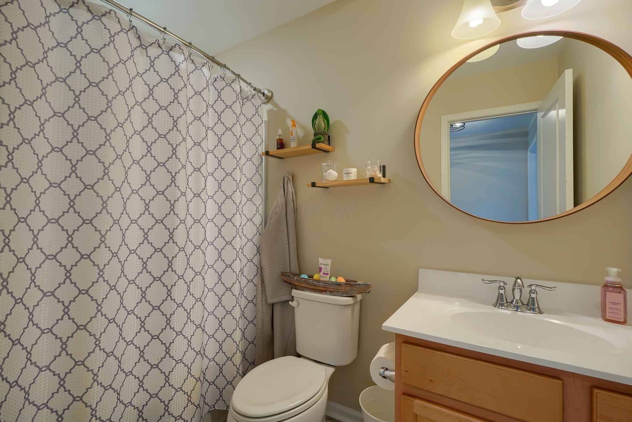 1856 Meadowsweet Drive, Lebanon, Ohio image 30