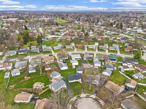 Tiny photo for 3958 La Rosa Court, Grove City, OH 43123 (MLS # 226007329)