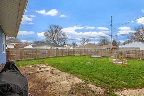 Tiny photo for 3958 La Rosa Court, Grove City, OH 43123 (MLS # 226007329)