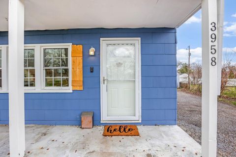 Tiny photo for 3958 La Rosa Court, Grove City, OH 43123 (MLS # 226007329)