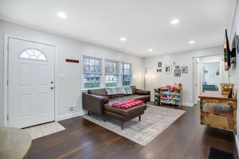 Tiny photo for 3958 La Rosa Court, Grove City, OH 43123 (MLS # 226007329)