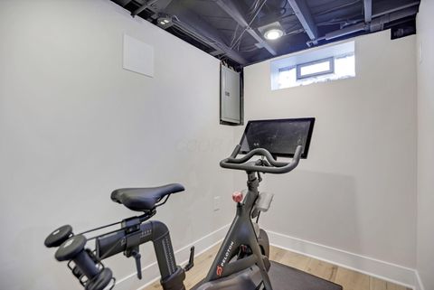 Tiny photo for 3958 La Rosa Court, Grove City, OH 43123 (MLS # 226007329)