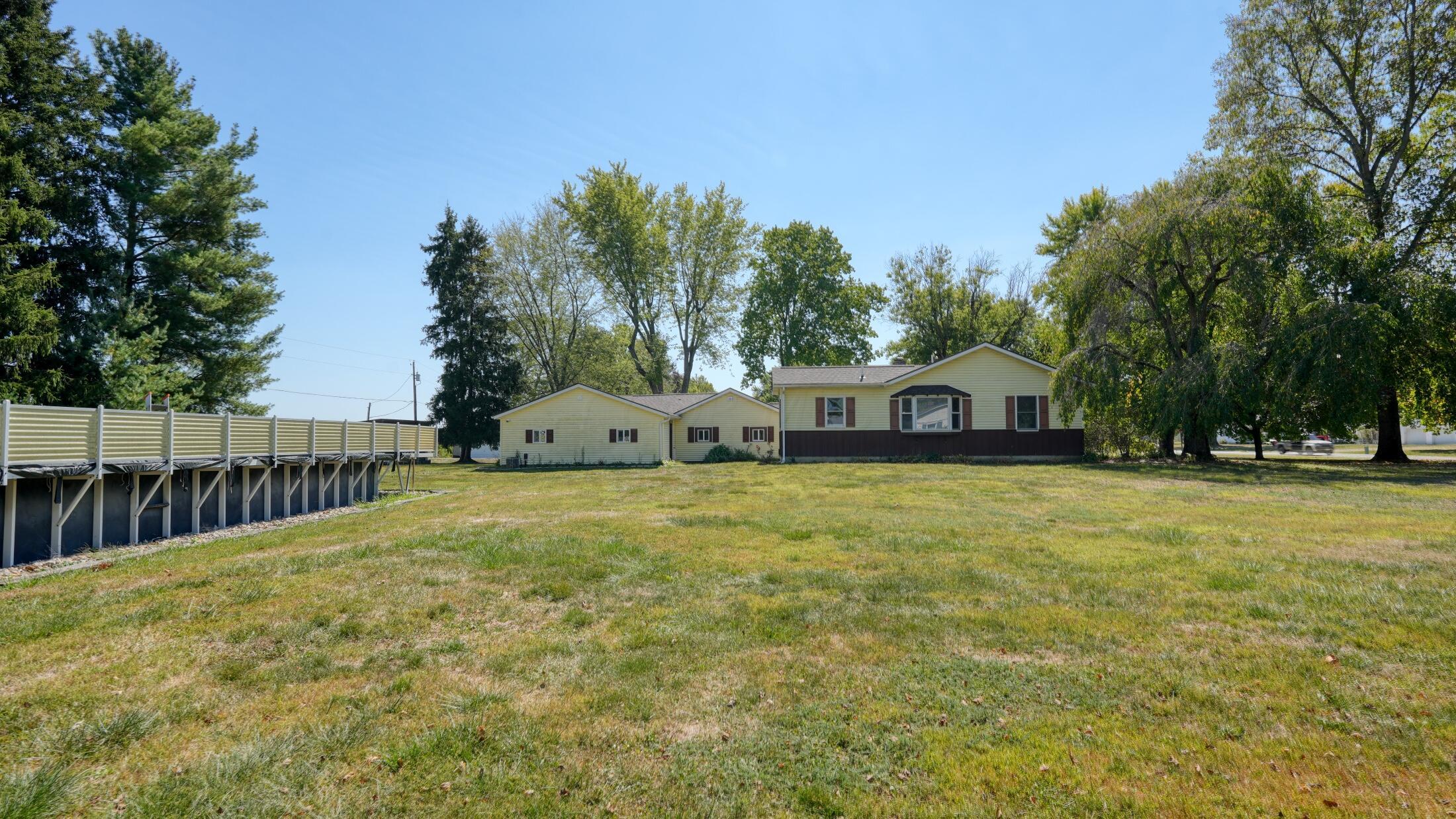 190 Airport Road, Zanesville, Ohio image 8