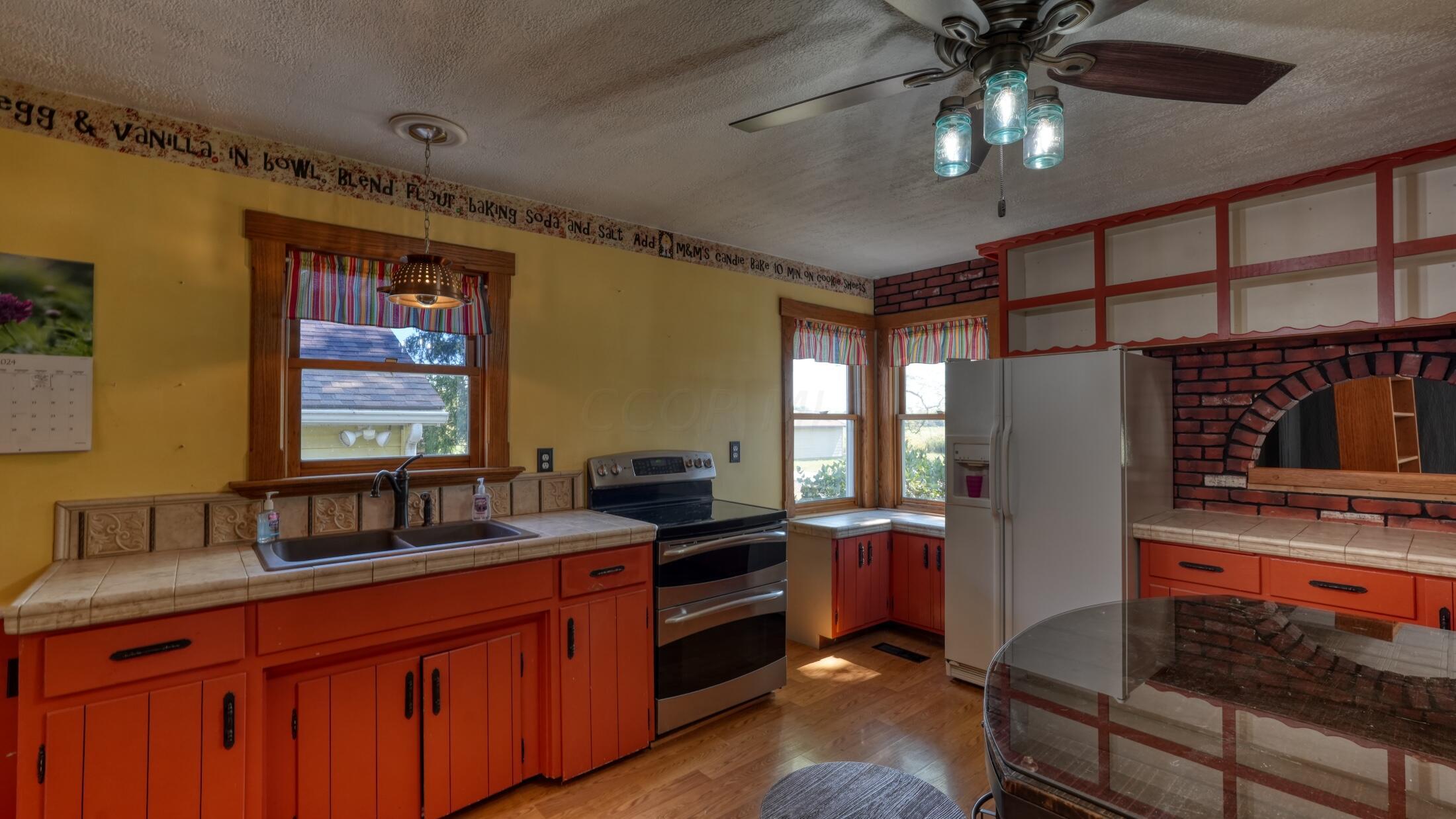 190 Airport Road, Zanesville, Ohio image 15