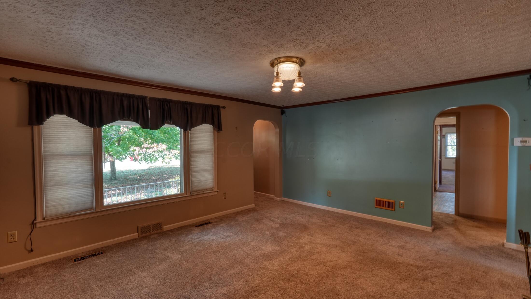 190 Airport Road, Zanesville, Ohio image 18