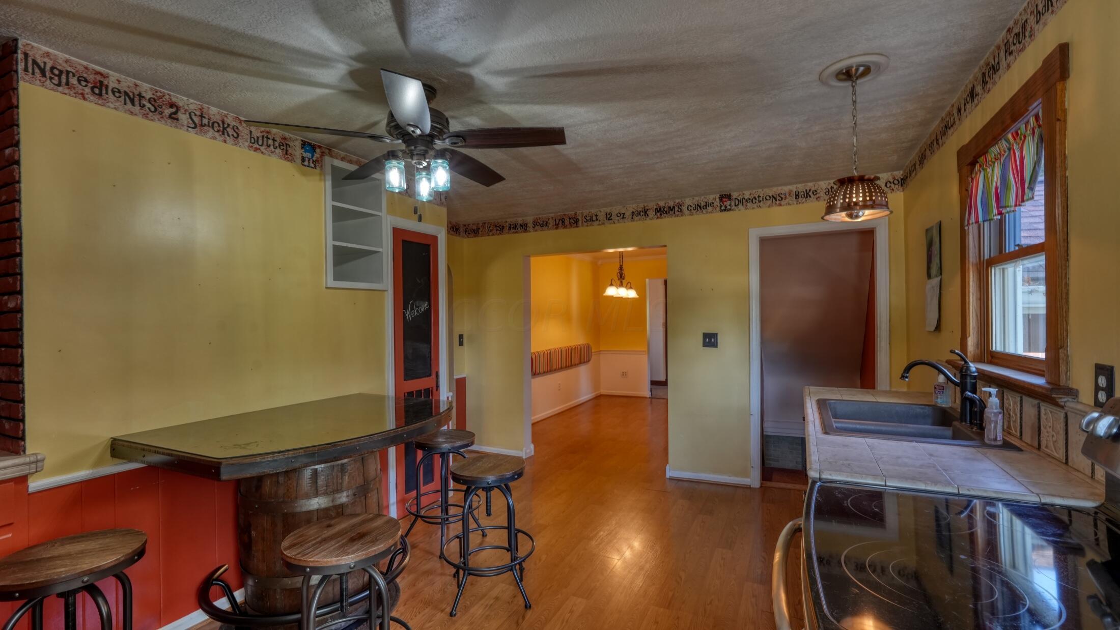 190 Airport Road, Zanesville, Ohio image 24
