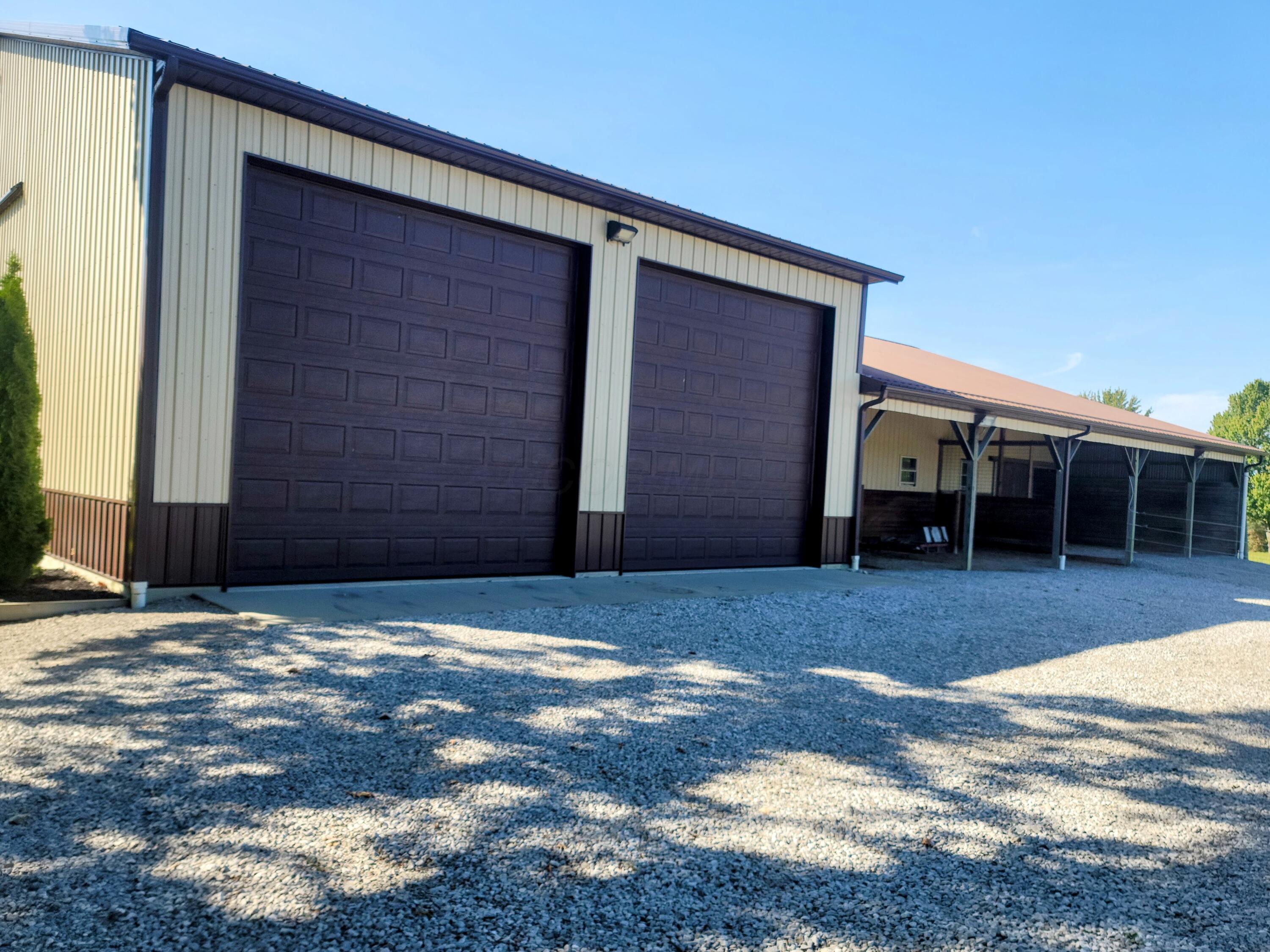8252 Johnstown Alexandria Road, Johnstown, Ohio image 2