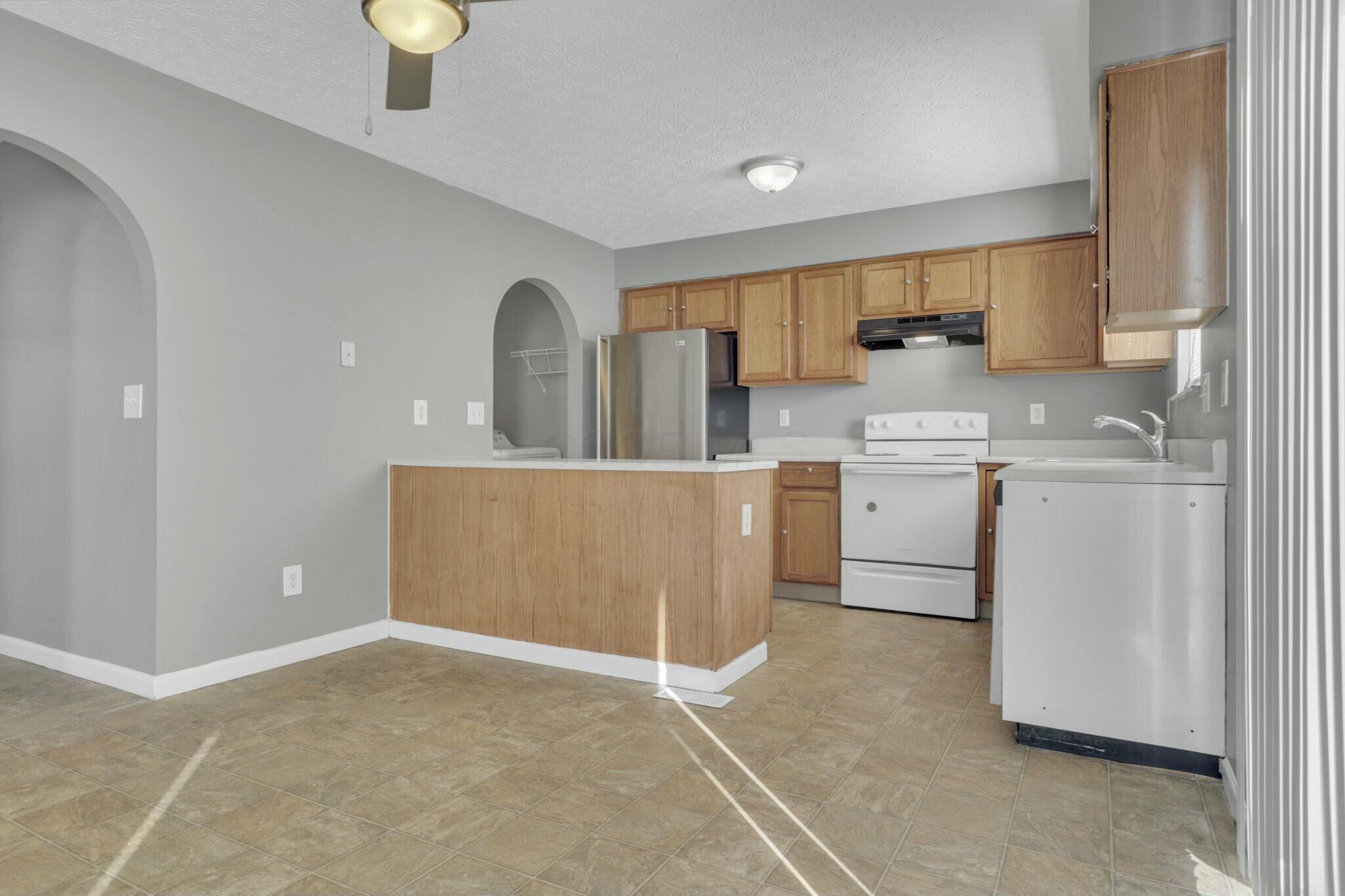 8641 Greylag Street, Blacklick, Ohio image 7