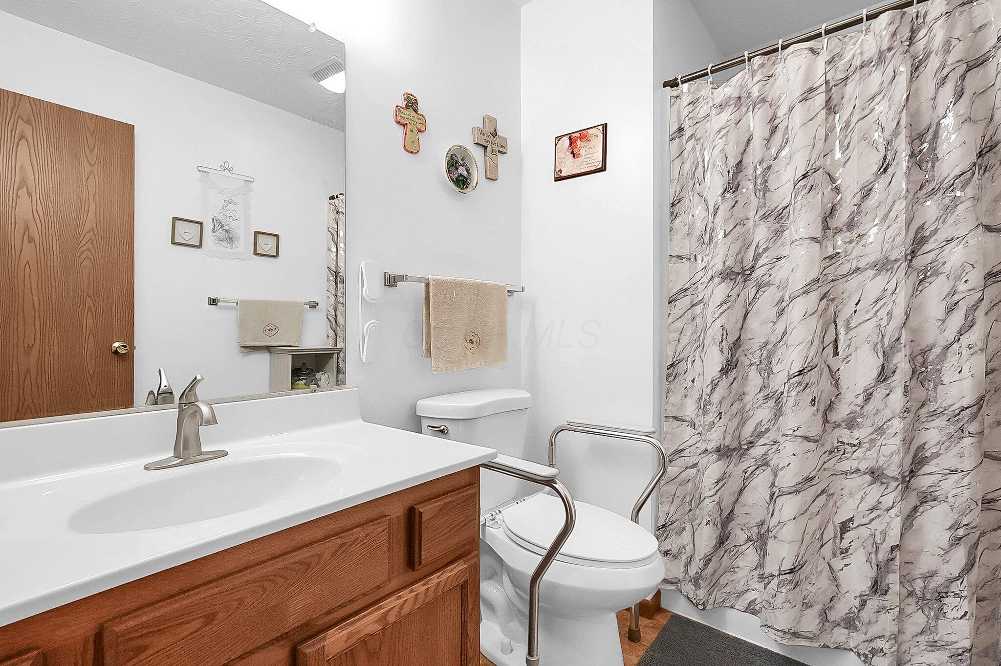 450 Samantha Circle, London, Ohio image 14
