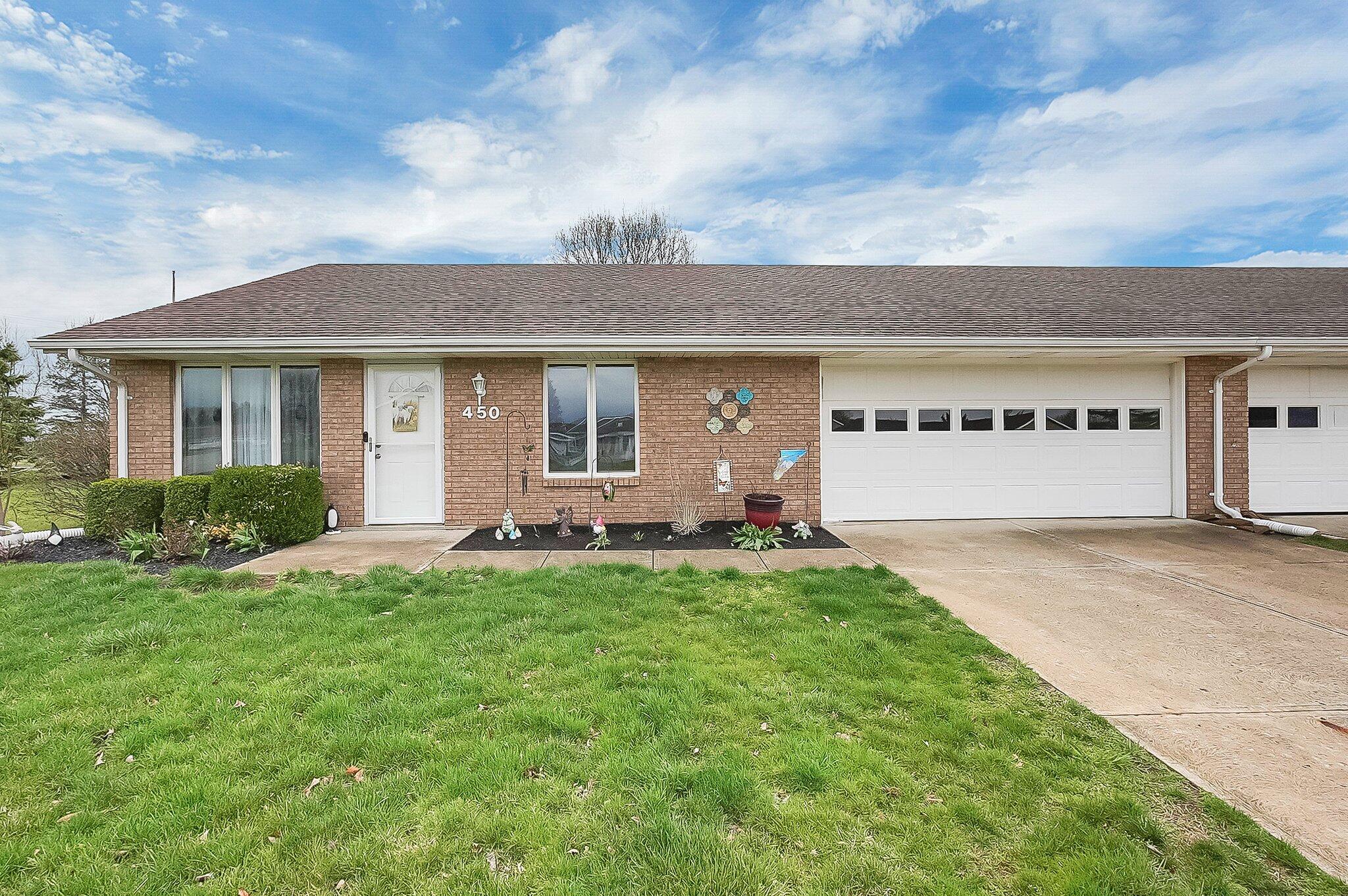 450 Samantha Circle, London, Ohio image 1