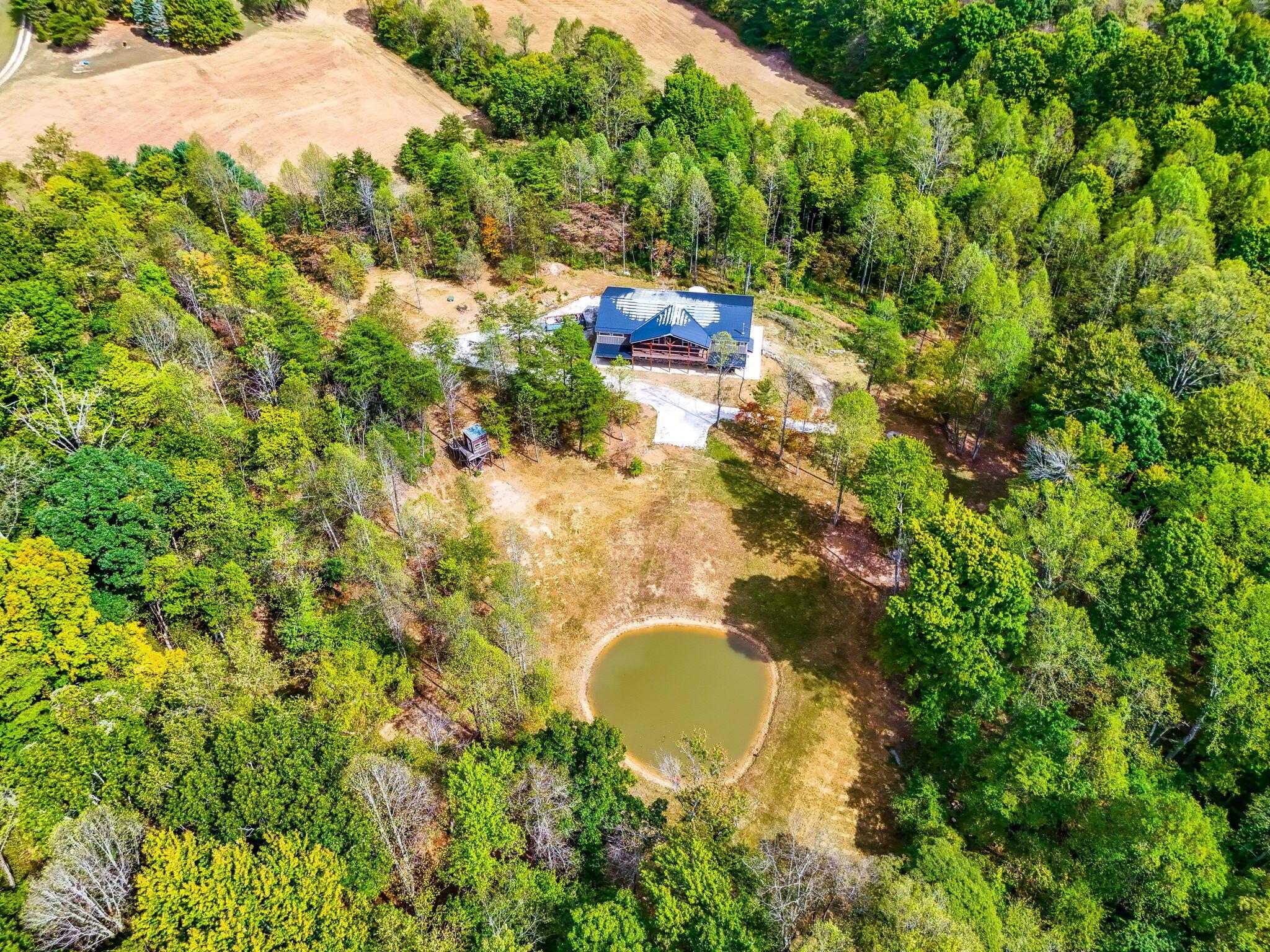 13427 Oh-374, Rockbridge, Ohio image 19