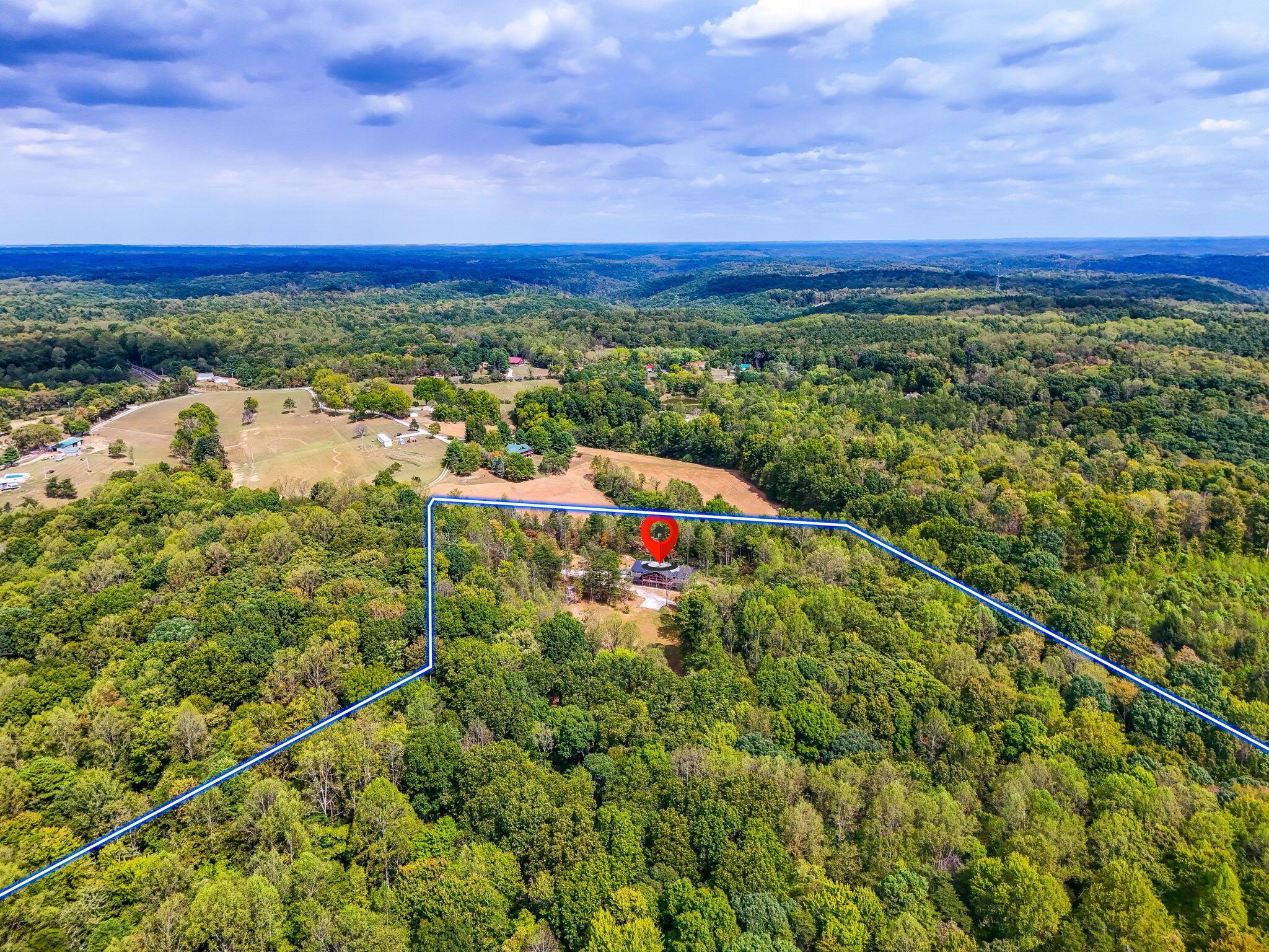 13427 Oh-374, Rockbridge, Ohio image 29