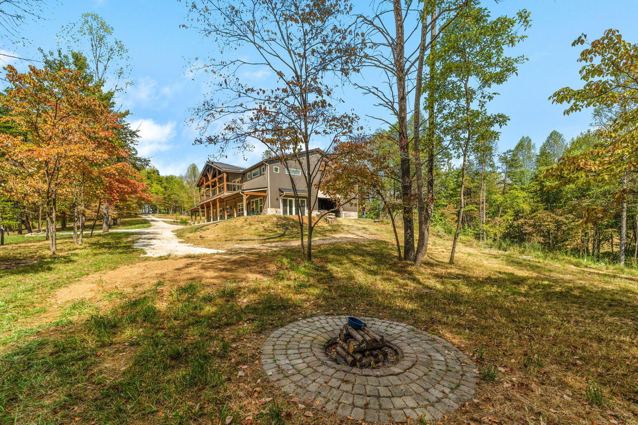 13427 Oh-374, Rockbridge, Ohio image 12