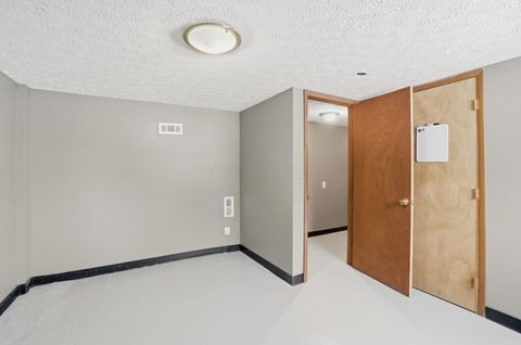 Tiny photo for 1905 Woodcrest Road, Columbus, OH 43232 (MLS # 226007283)