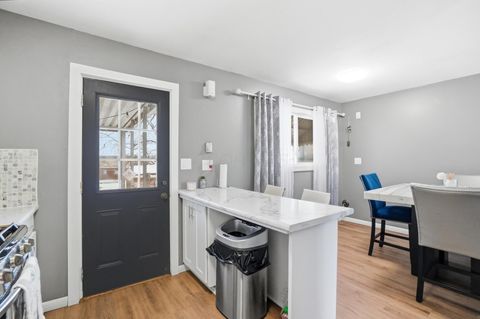 Tiny photo for 1905 Woodcrest Road, Columbus, OH 43232 (MLS # 226007283)