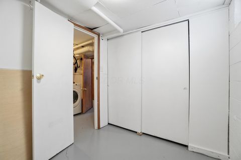 Tiny photo for 1905 Woodcrest Road, Columbus, OH 43232 (MLS # 226007283)