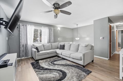 Tiny photo for 1905 Woodcrest Road, Columbus, OH 43232 (MLS # 226007283)