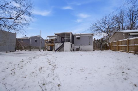Tiny photo for 1905 Woodcrest Road, Columbus, OH 43232 (MLS # 226007283)
