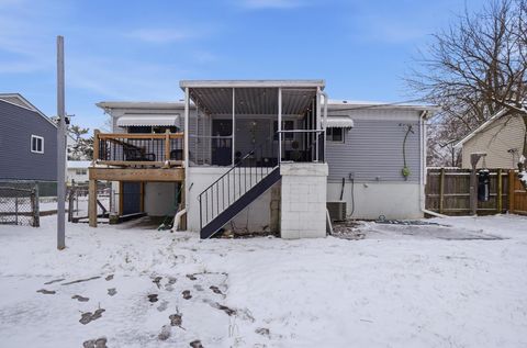 Tiny photo for 1905 Woodcrest Road, Columbus, OH 43232 (MLS # 226007283)