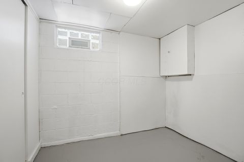 Tiny photo for 1905 Woodcrest Road, Columbus, OH 43232 (MLS # 226007283)