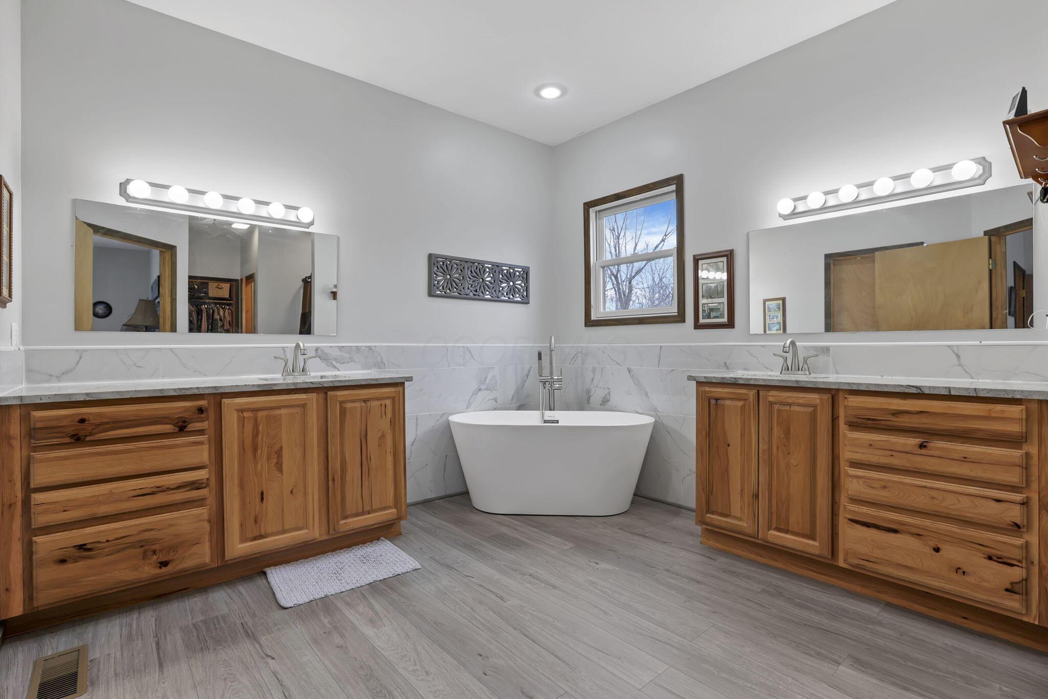 64900 Redbud Road, Cambridge, Ohio image 26