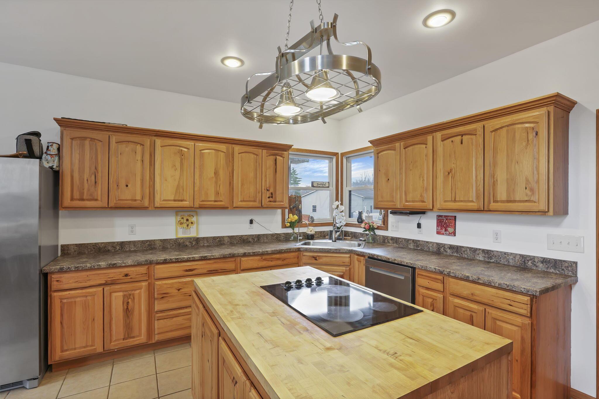 64900 Redbud Road, Cambridge, Ohio image 16