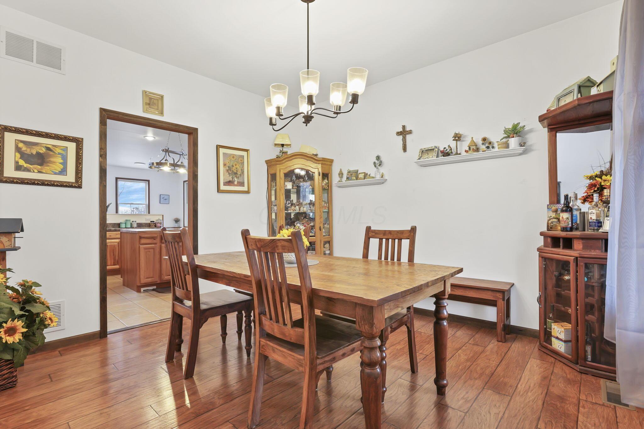 64900 Redbud Road, Cambridge, Ohio image 20