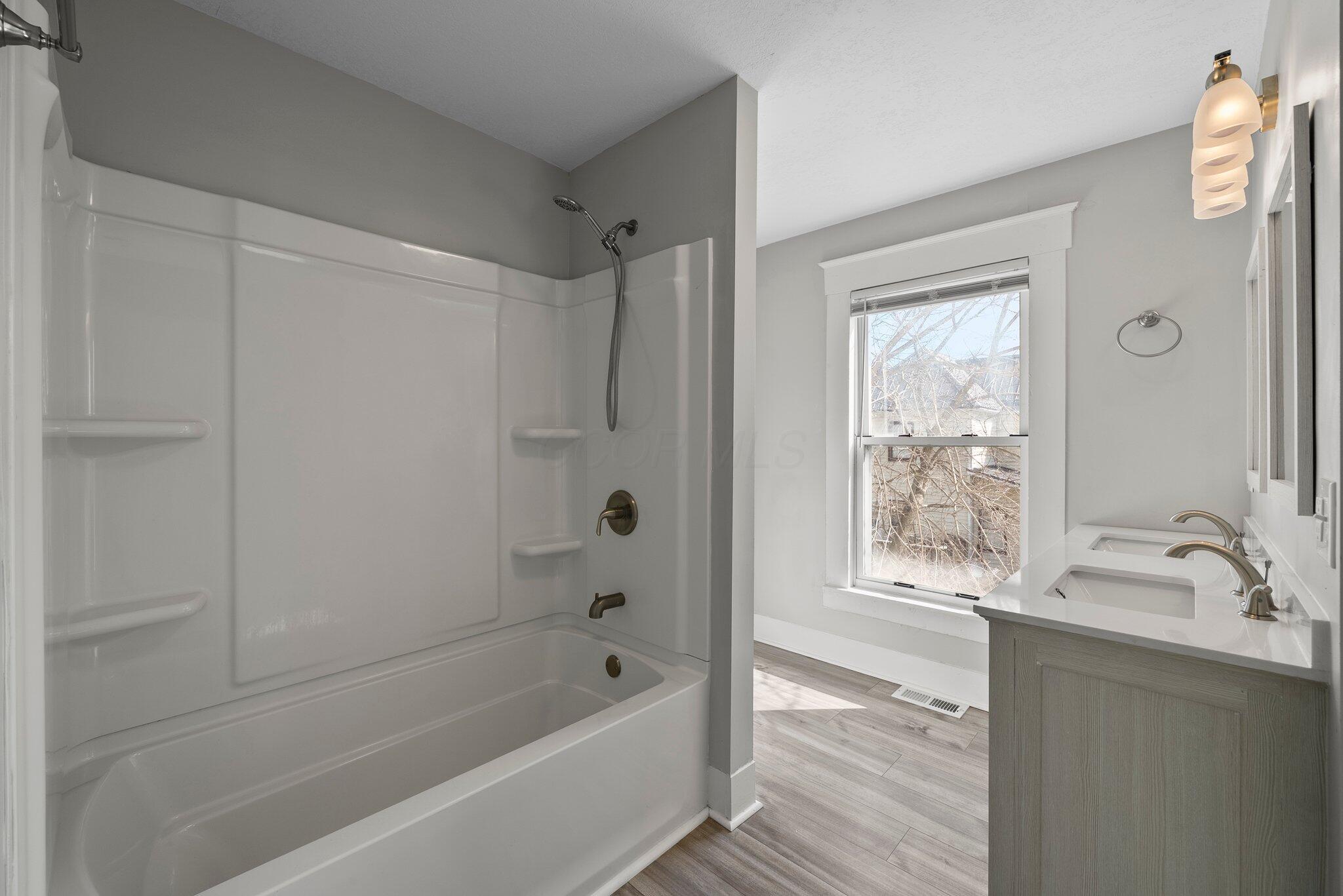 111 Oak Street, Mount Vernon, Ohio image 25
