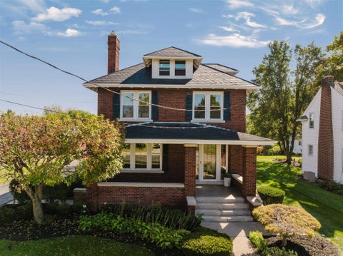 Photo of 201 E Main Street E, Ashville, OH 43103 (MLS # 226038394)