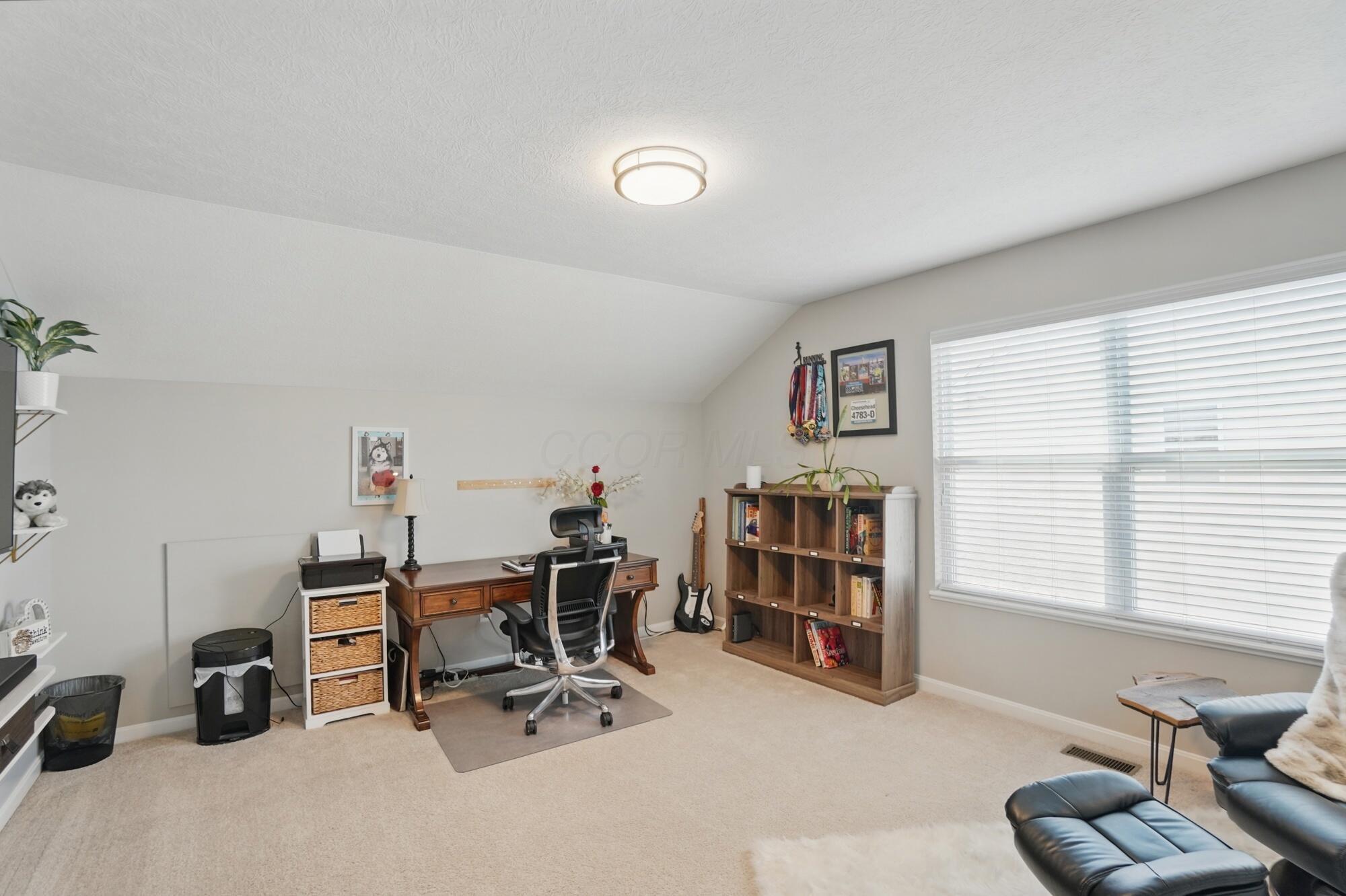 654 Black Hawk Drive, Marysville, Ohio image 30