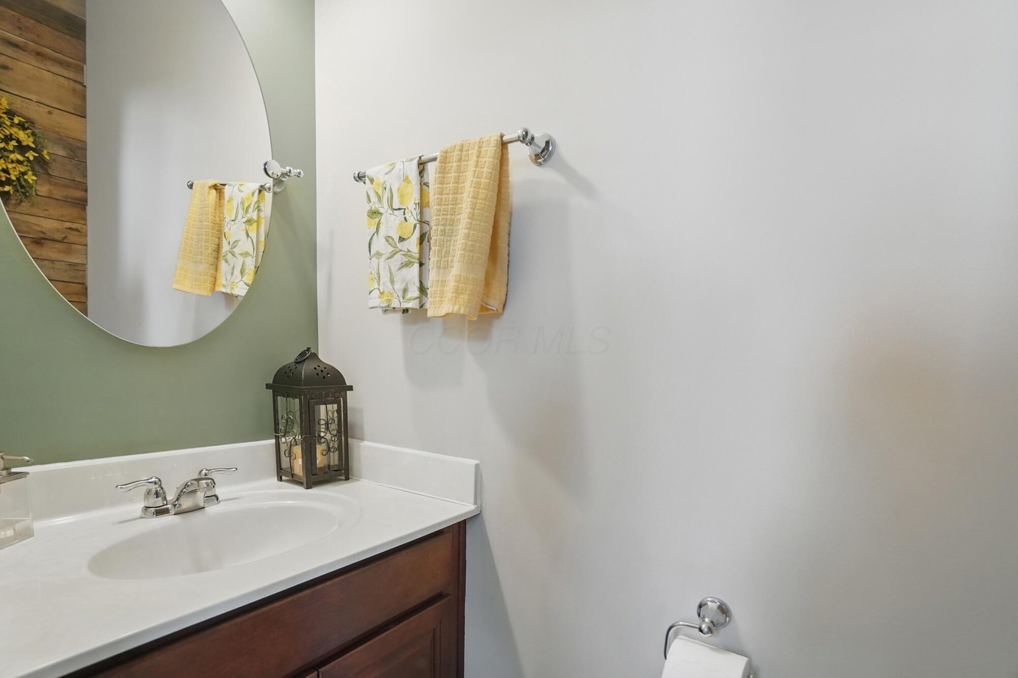 654 Black Hawk Drive, Marysville, Ohio image 19