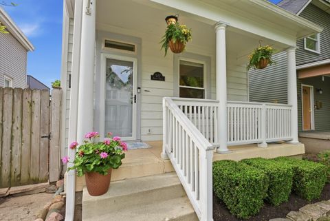 Tiny photo for 577 Bradley Street, Columbus, OH 43201 (MLS # 226016301)