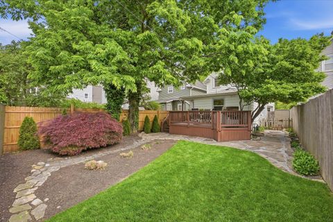 Tiny photo for 577 Bradley Street, Columbus, OH 43201 (MLS # 226016301)