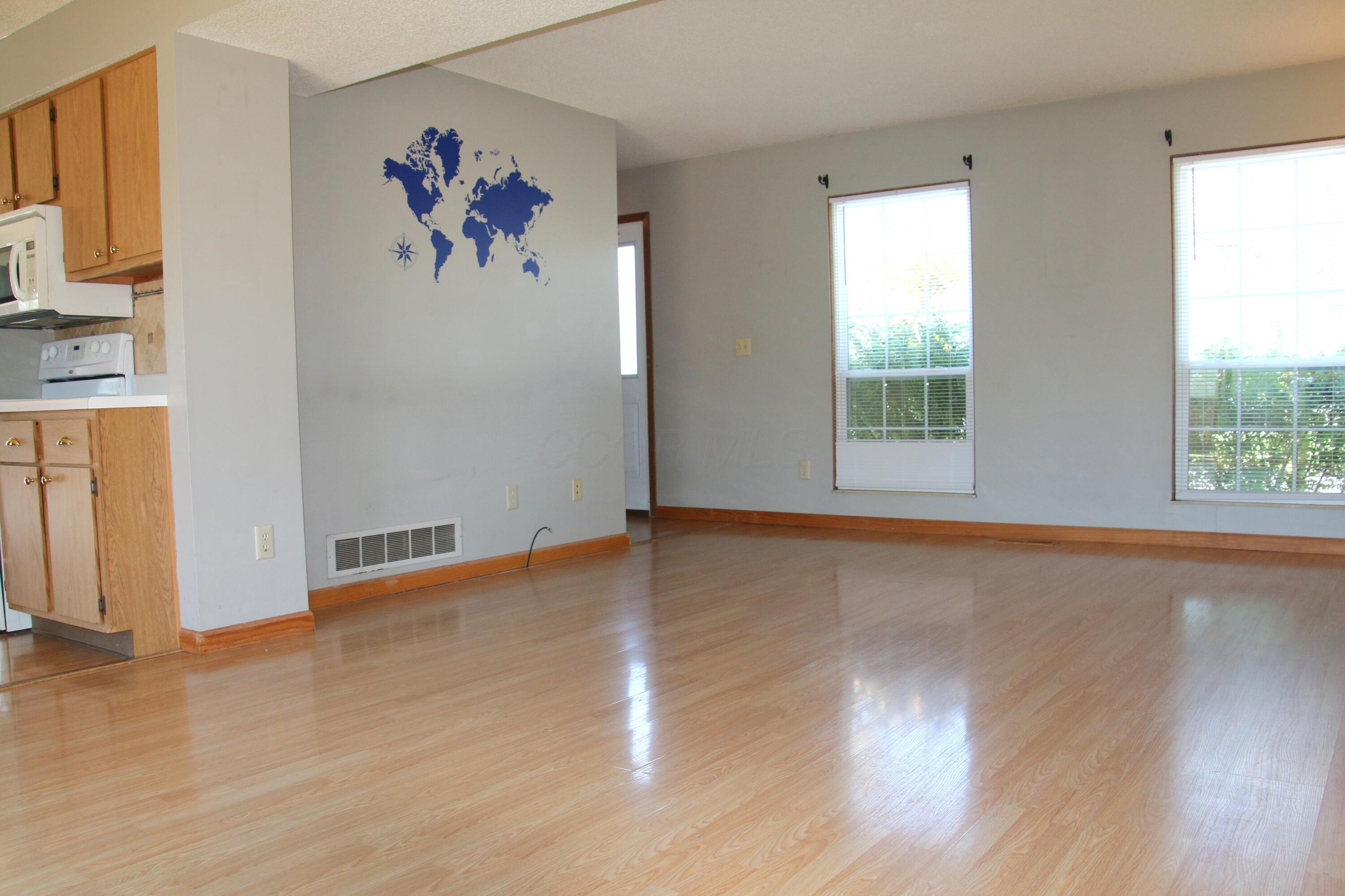 Hilliard, Ohio 43026, United States, 3 Bedrooms Bedrooms, ,3 BathroomsBathrooms,Residential,Active,226012