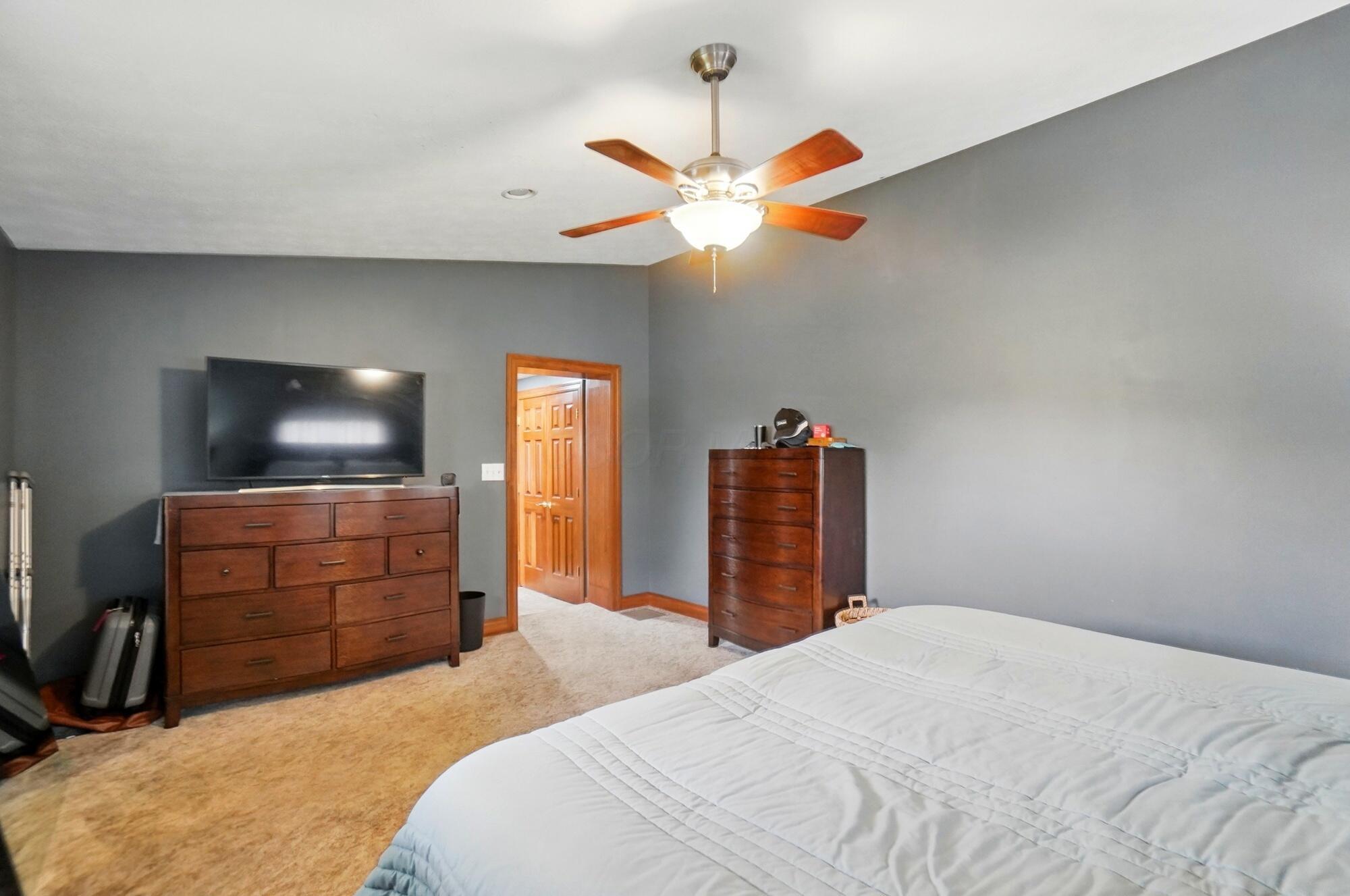 4561 Willowbrook Drive, Springfield, Ohio image 24