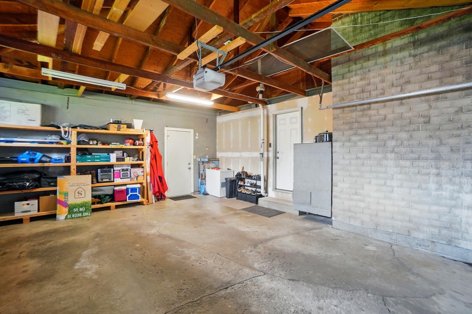 4561 Willowbrook Drive, Springfield, Ohio image 49
