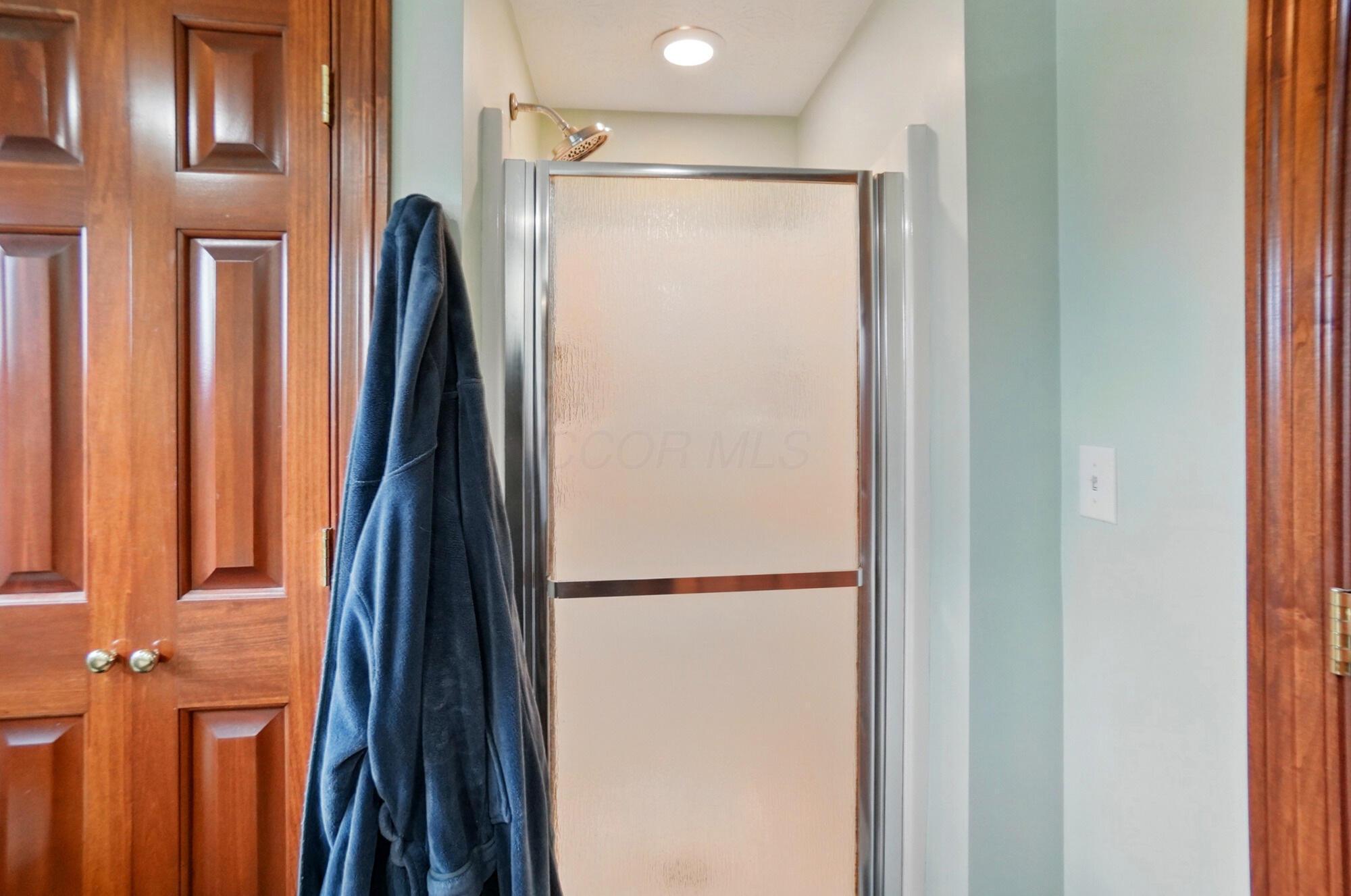 4561 Willowbrook Drive, Springfield, Ohio image 27