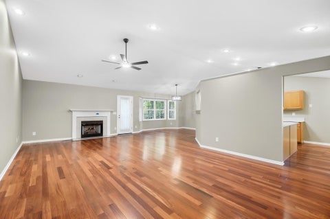 Tiny photo for 288 W Hull Drive, Delaware, OH 43015 (MLS # 226036294)