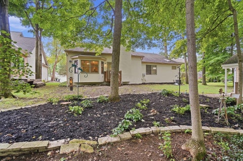 Tiny photo for 288 W Hull Drive, Delaware, OH 43015 (MLS # 226036294)