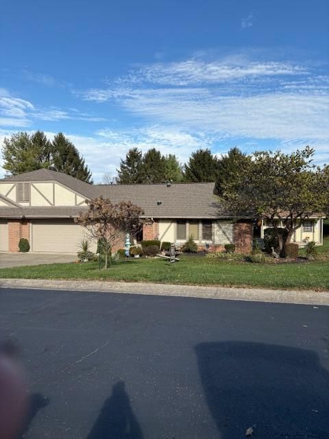 Photo of 1416 Amesbury Lane, Newark, OH 43055 (MLS # 225041879)