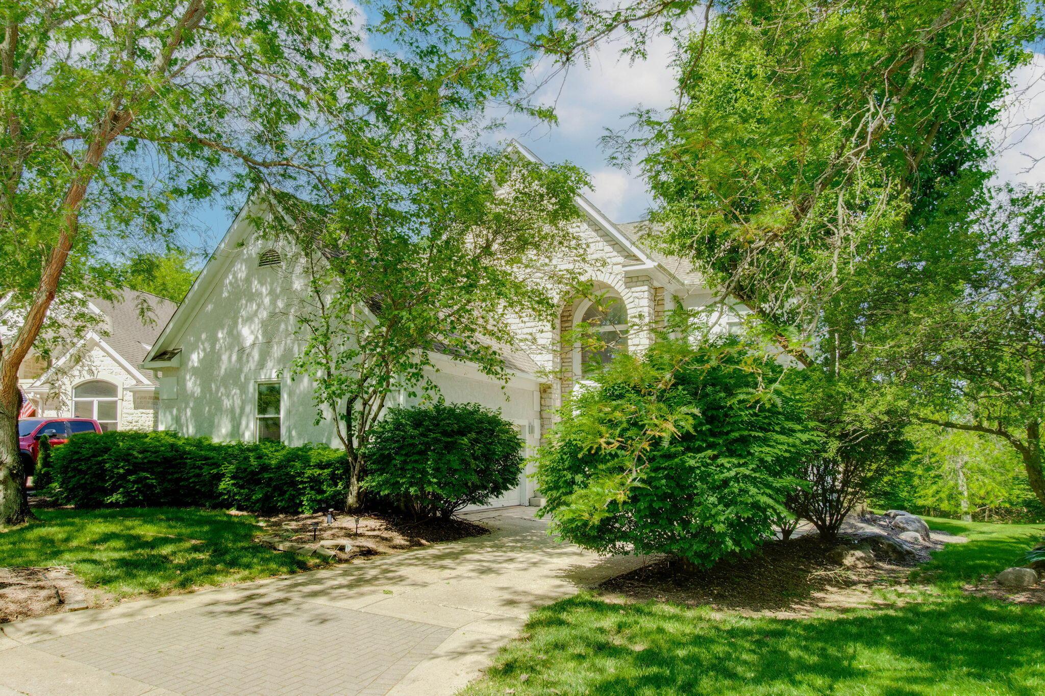 9800 Oxford Circle, Powell, Ohio image 3