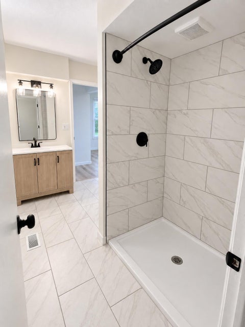 Tiny photo for 4794 Hillcrest Street N, Hilliard, OH 43026 (MLS # 226036193)