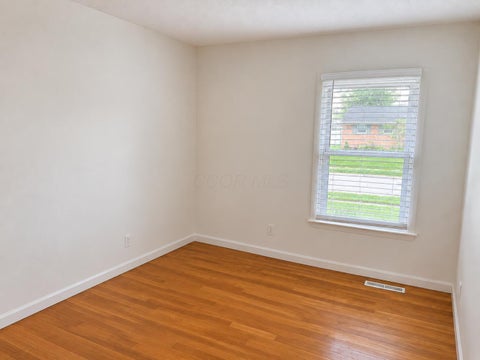 Tiny photo for 4794 Hillcrest Street N, Hilliard, OH 43026 (MLS # 226036193)