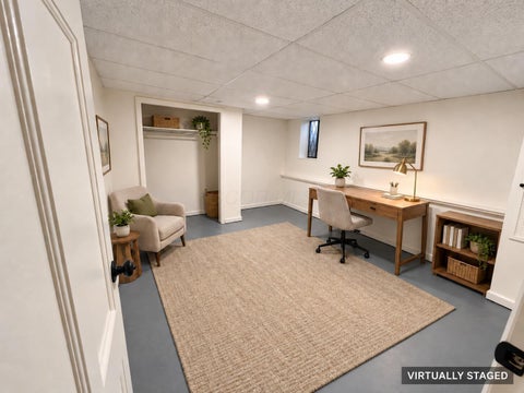 Tiny photo for 4794 Hillcrest Street N, Hilliard, OH 43026 (MLS # 226036193)