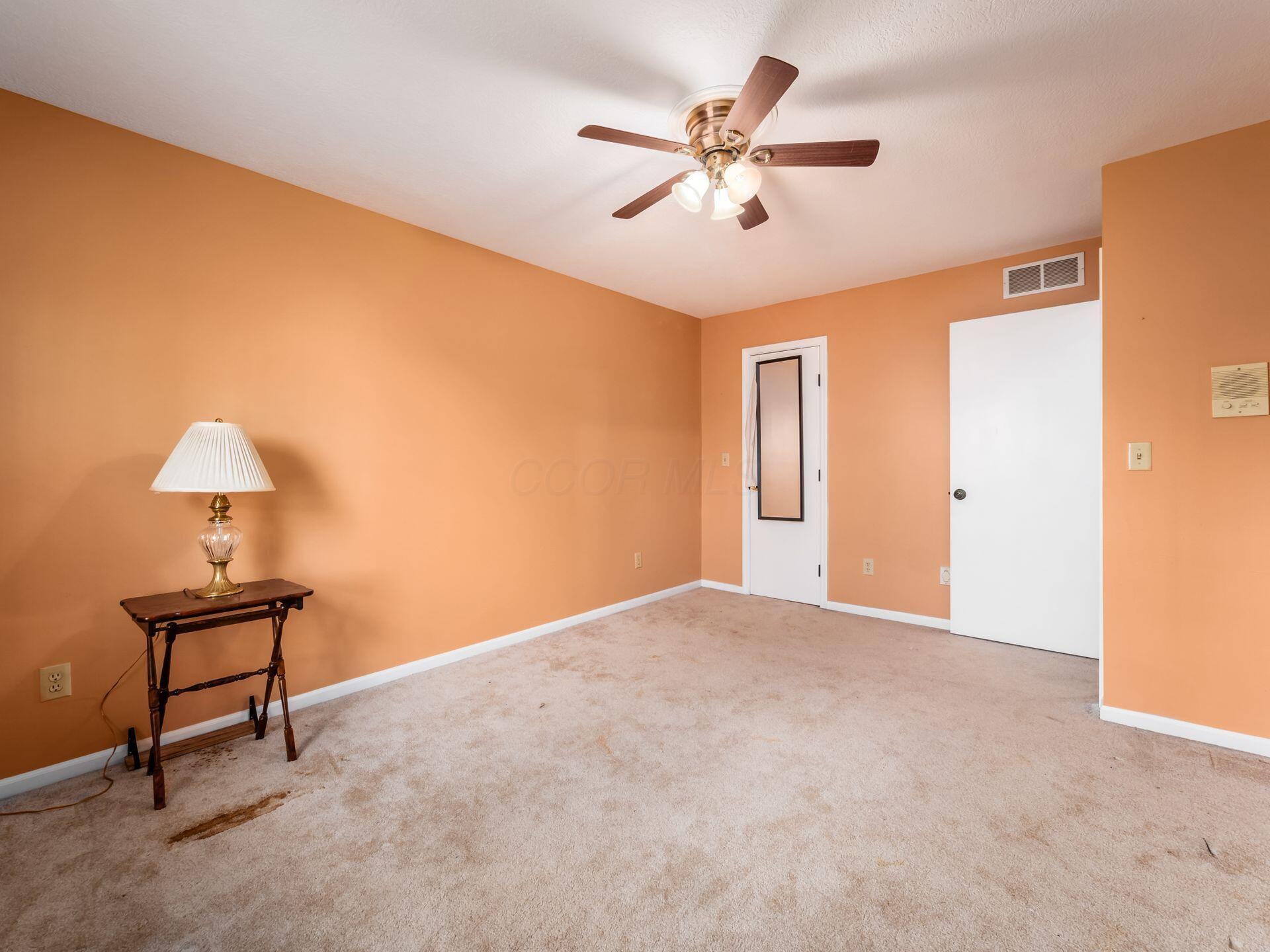 4777 Dunmann Way, Grove City, Ohio image 36