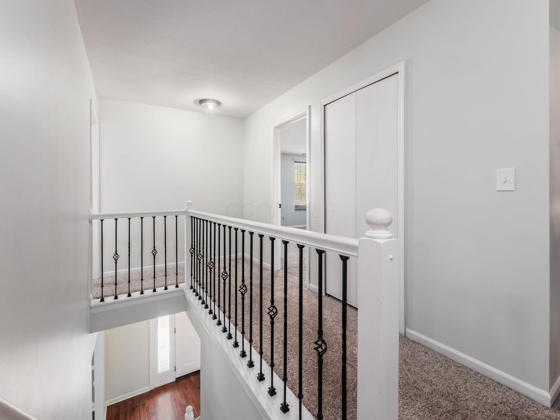 4777 Dunmann Way, Grove City, Ohio image 39