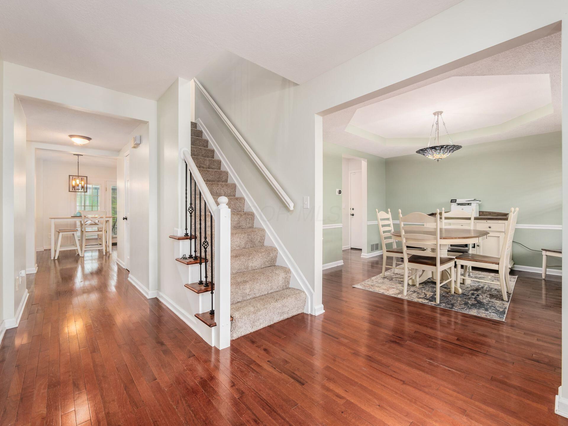 4777 Dunmann Way, Grove City, Ohio image 3