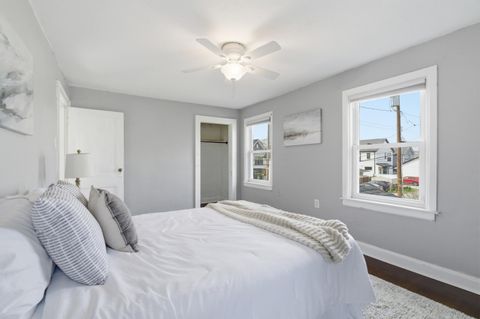 Tiny photo for 379 E 8th Avenue, Columbus, OH 43201 (MLS # 226010276)