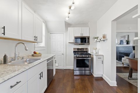 Tiny photo for 379 E 8th Avenue, Columbus, OH 43201 (MLS # 226010276)